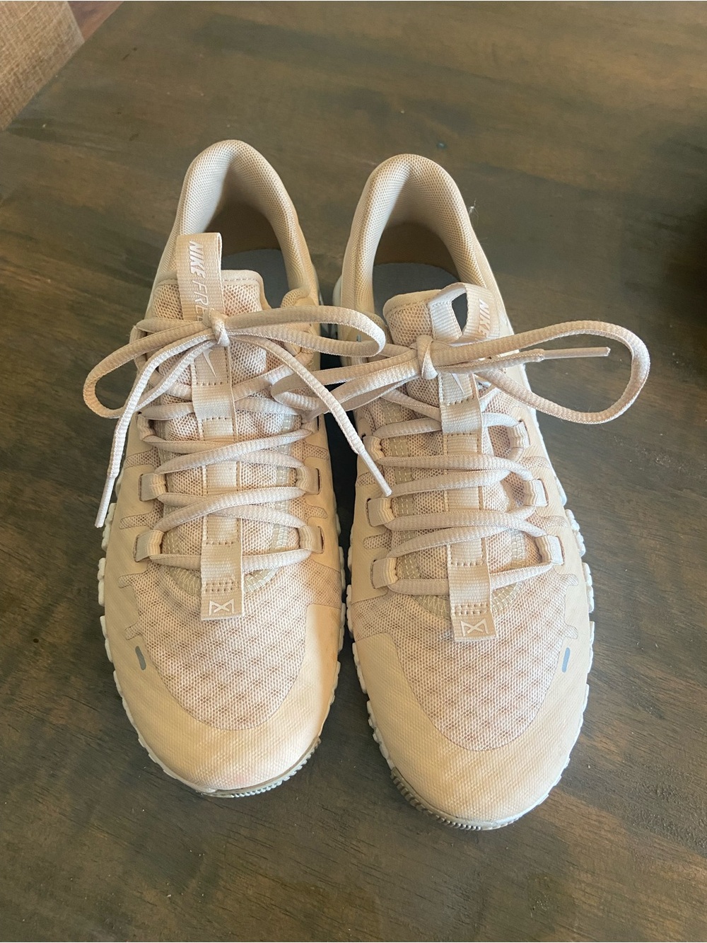 Nike Women’s Free Metcon 5 Sandrift Training Sneakers size 8.5